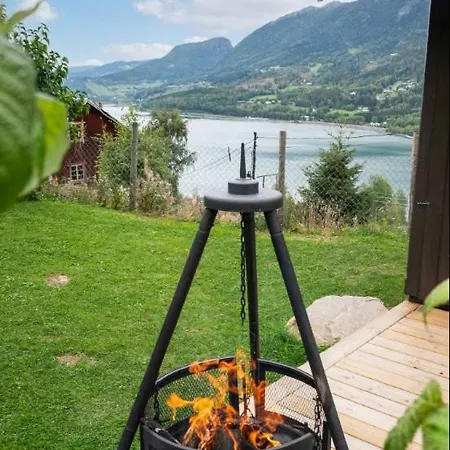 Historic Farm With Panoramic Views In Gudbrandsdalen Feriehus